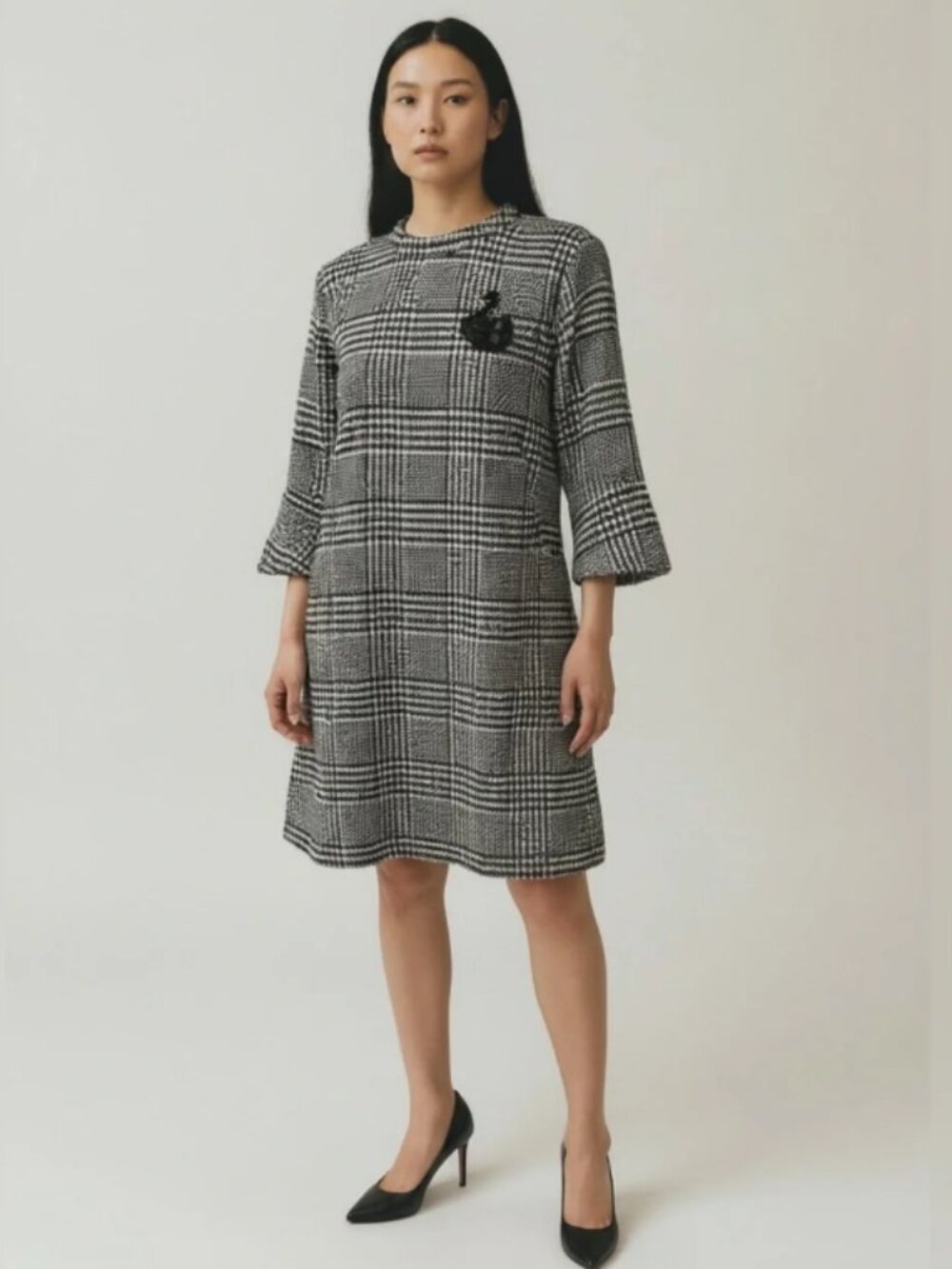 H&M Houndstooth Black and White Dress with Swan Sequin Appliqué New with Tags S